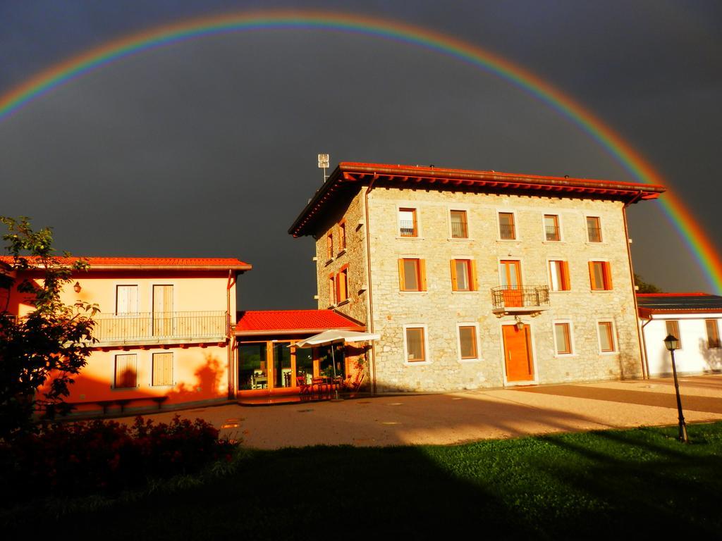 Agriturismo Cjargnei Panzió Povoletto Kültér fotó